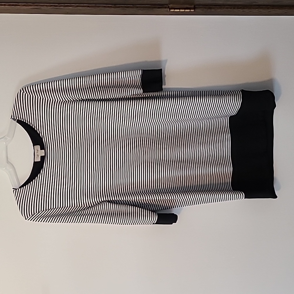 Charlie Paige black & white stripped shift dress